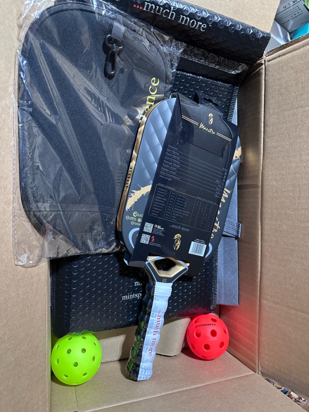 Mint Sport Maestro Pickleball Paddle Titanium / Carbon Fiber Hybrid 20mm Black - Picture 13 of 16